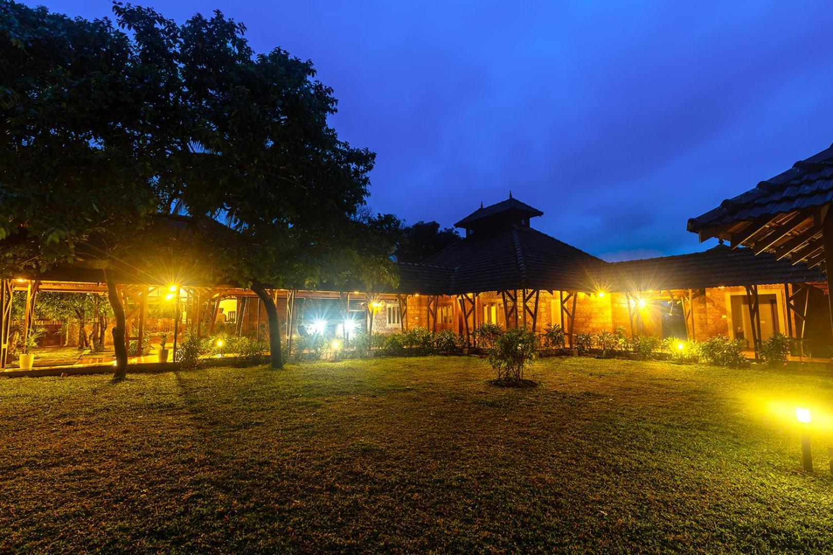 Sandalmist Resort And Spa Kasaragod Luaran gambar