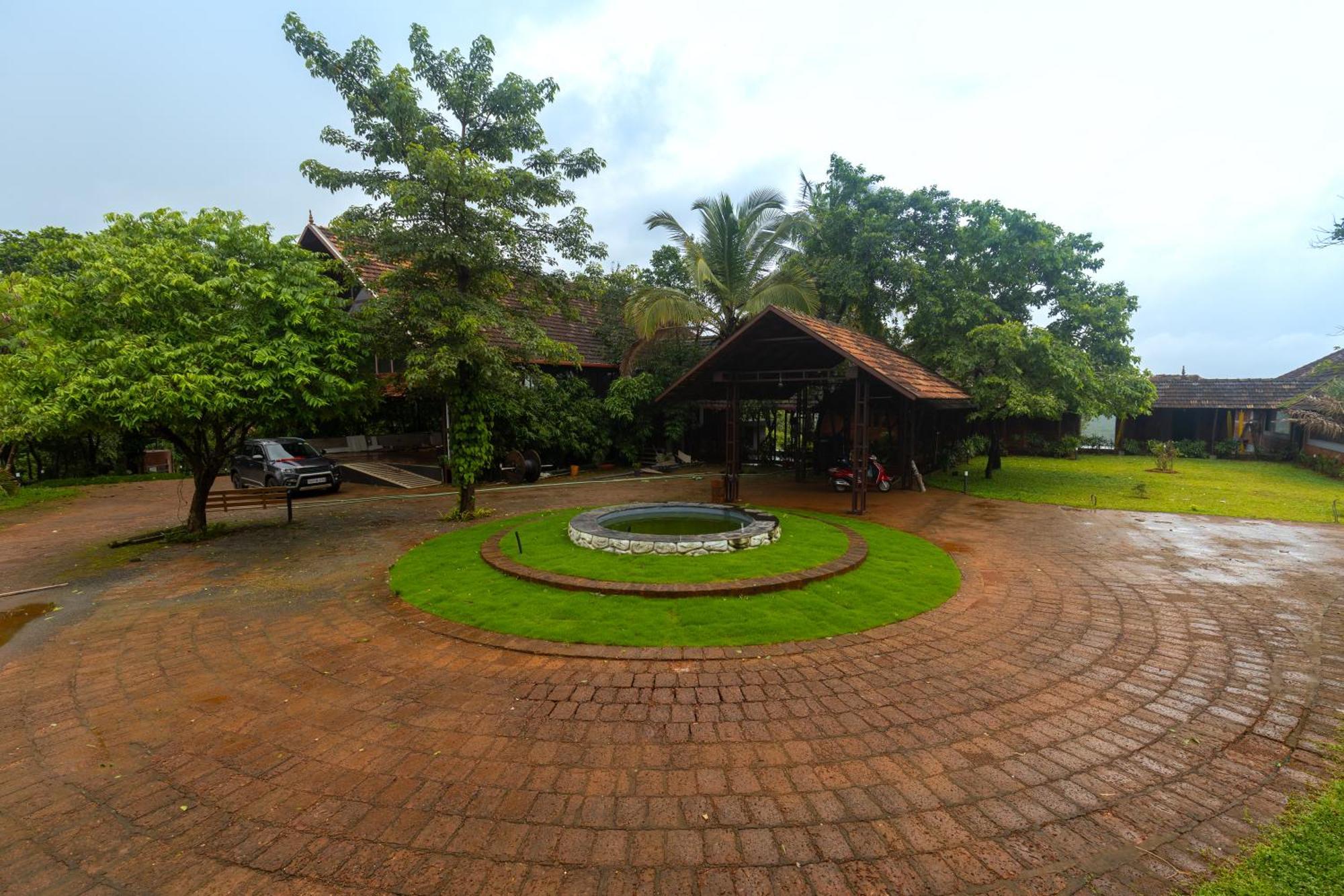 Sandalmist Resort And Spa Kasaragod Luaran gambar