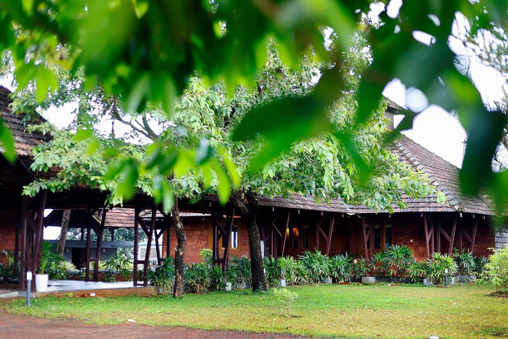 Sandalmist Resort And Spa Kasaragod Luaran gambar